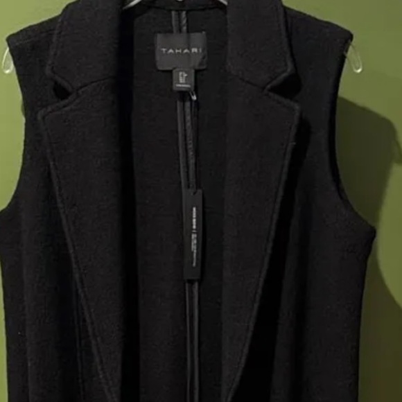 Tahari (Large) Black Wool Preppy Longline Vest, Open Front, Belted with Pockets - Picture 9 of 10